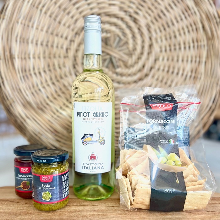 Giftset met plank - Italiaans borrelen Witte wijn Pinot Grigio - 