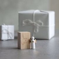 Räder beschermengeltje in houten doosje 'angel to go'