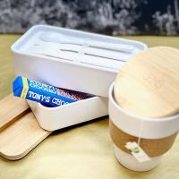 Prachtige giftset met een lunchbox en koffiebeker to go - 