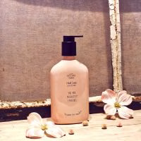 vegan-cadeau-cadeauvoorhaar-origineelkado-cadeau-per-post-cadeautje-versturen-verrasjelief-myflame-handzeep-you-are-roze-fabulous