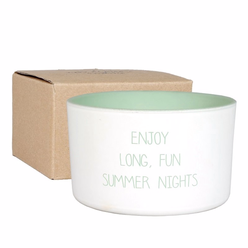 Biologische Buitenkaars 'Enjoy long, fun summer nights'