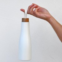 Stijlvolle witte thermosfles met hengsel