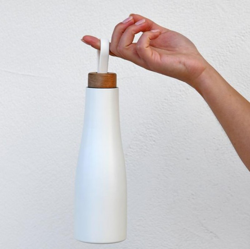 Stijlvolle witte thermosfles met hengsel