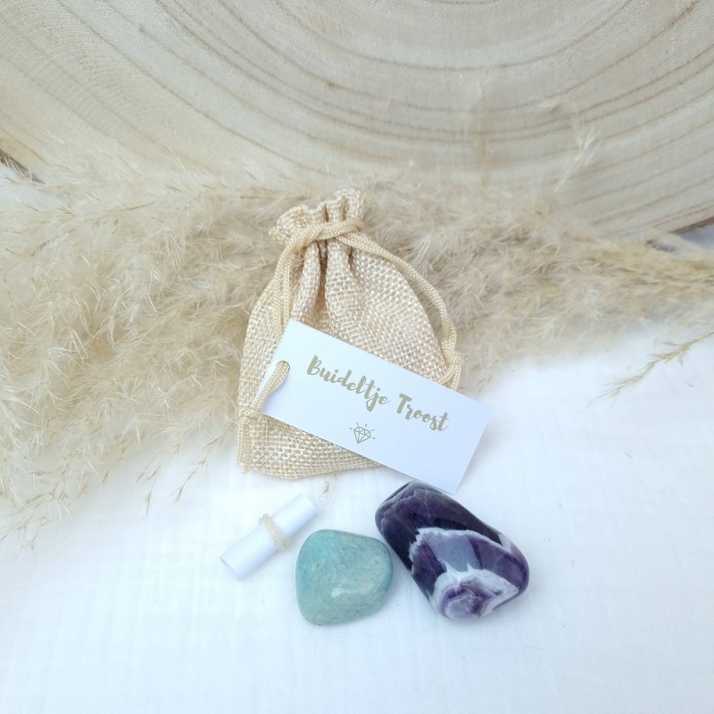 Giftset met kaarsje en edelsteentjes